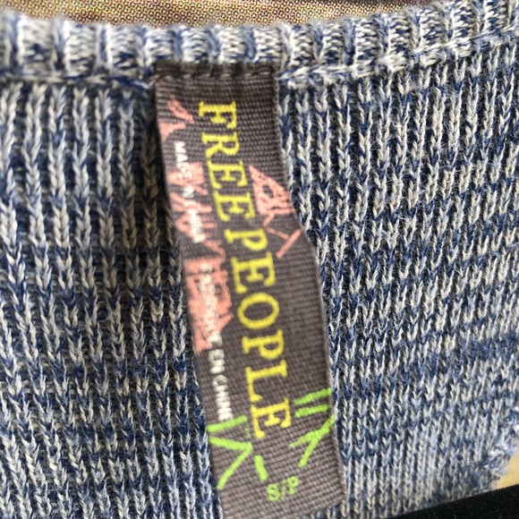 Free People 100% cotton tank top size small - Picture 2 of 3